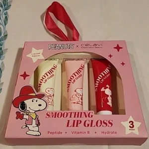 Maquillaje PEANUTS x Celavi - Juego de brillo de labios suave de 3 piezas - Edición limitada - Nuevo en caja